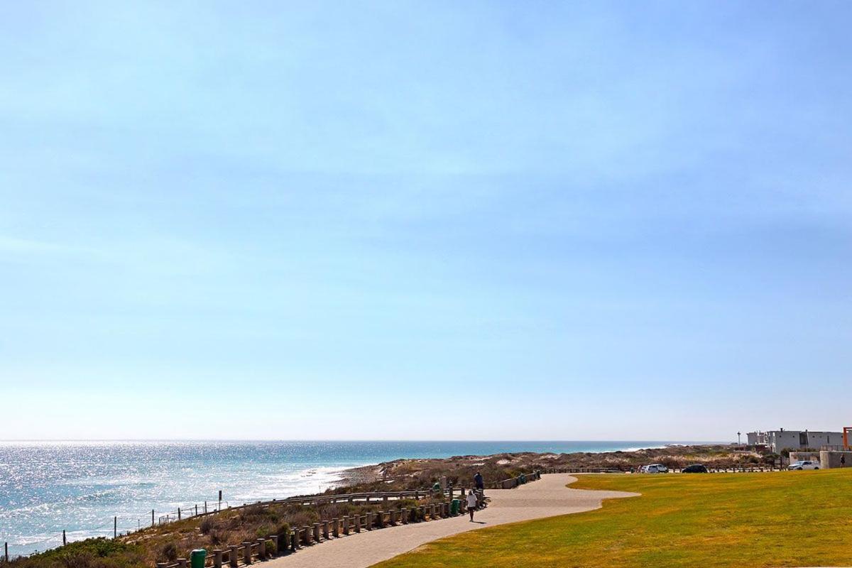Appartamento Eden On The Bay 118 By Hostagents Bloubergstrand Esterno foto