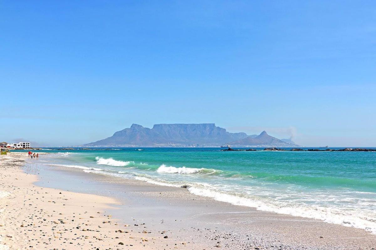 Appartamento Eden On The Bay 118 By Hostagents Bloubergstrand Esterno foto