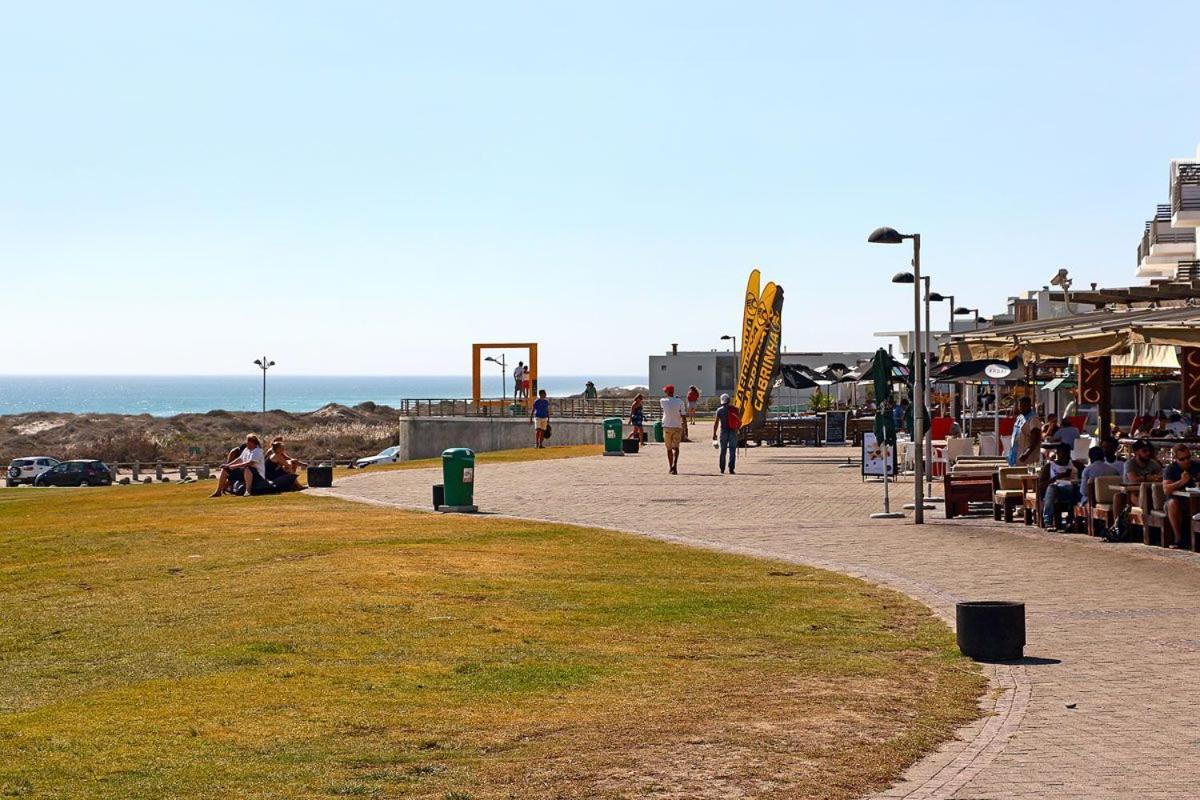 Appartamento Eden On The Bay 118 By Hostagents Bloubergstrand Esterno foto