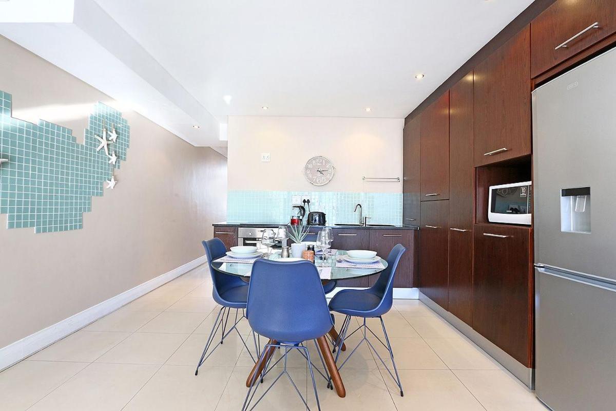 Appartamento Eden On The Bay 118 By Hostagents Bloubergstrand Esterno foto